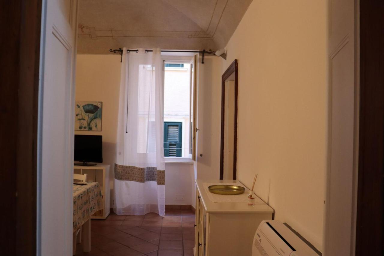 Carlo Alberto Apartment, Alghero Old Town, Near The Beach Esterno foto