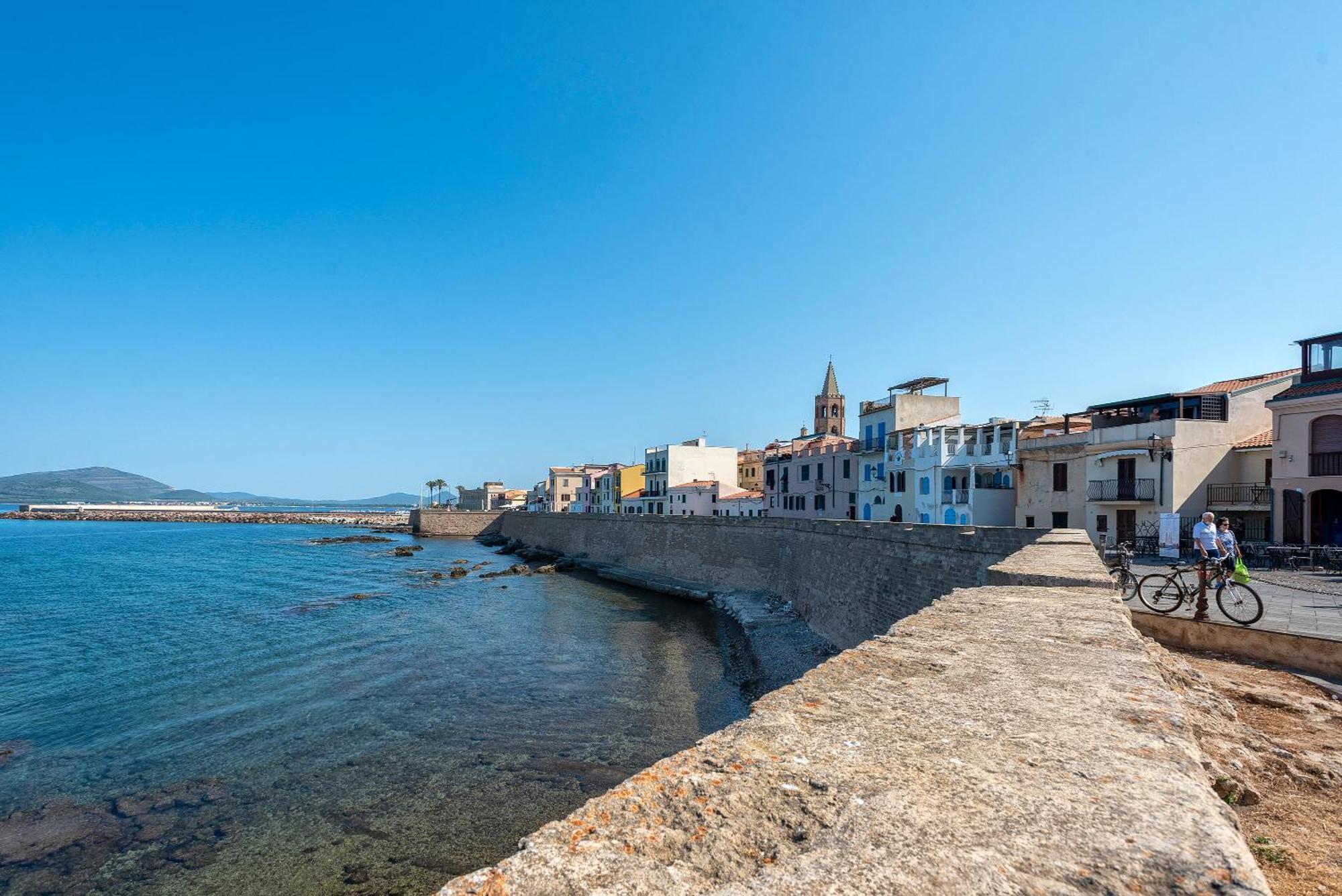 Carlo Alberto Apartment, Alghero Old Town, Near The Beach Esterno foto